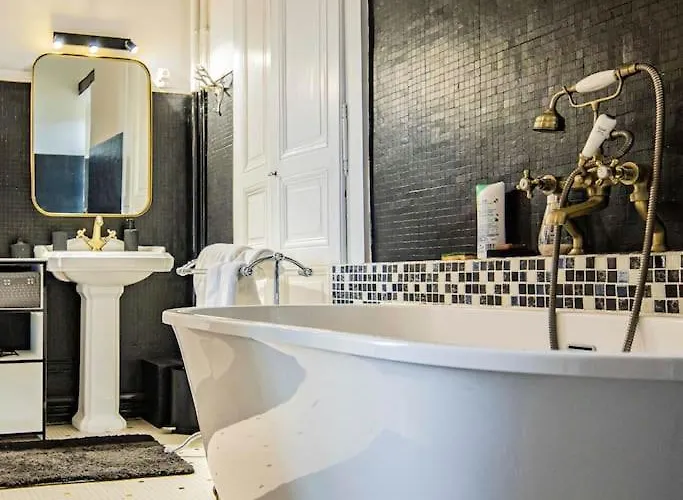 Villa Chateau D'ardenay Sur Merize Ardenay-sur-Merize