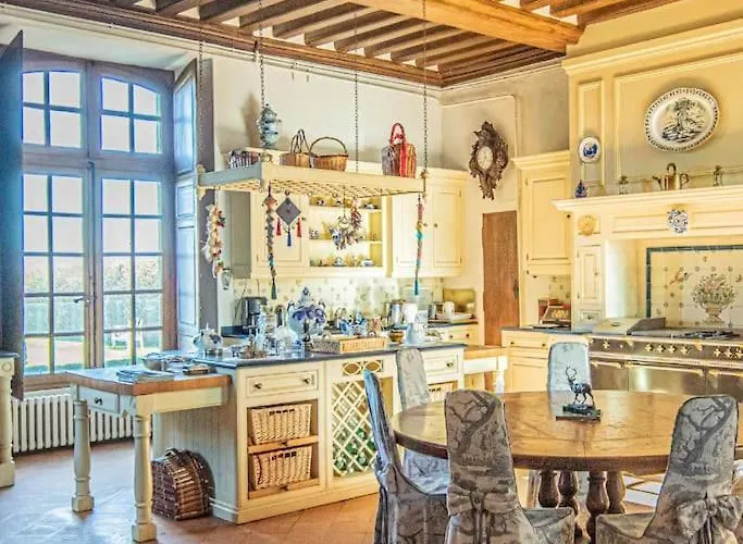 Chateau D'ardenay Sur Merize